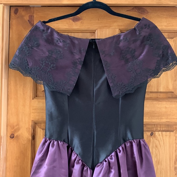 VINTAGE Y2K PROM DRESS! Handmade, deep purple and black with lace size XS/S - Picture 8 of 9